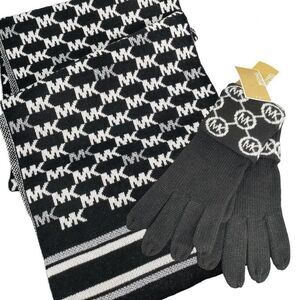 NEW Michael Kors Gloves & Scarf Circle All Over MK Logo Monogram Knit Tinsel